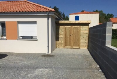 Abri de jardin en bois accolé de la Gamme Exterior Linving Par ABRIDIS